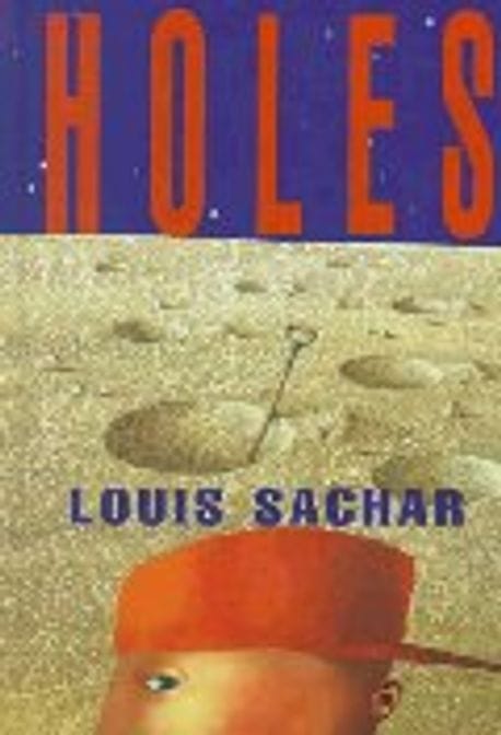 Holes (Hardcover, Large Print)