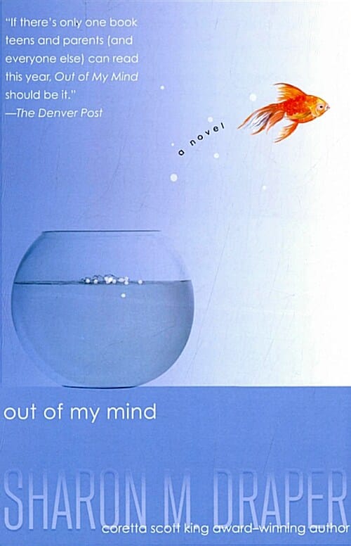 Out of My Mind (Paperback) - 『안녕 내 뻐끔거리는 단어들』 원서