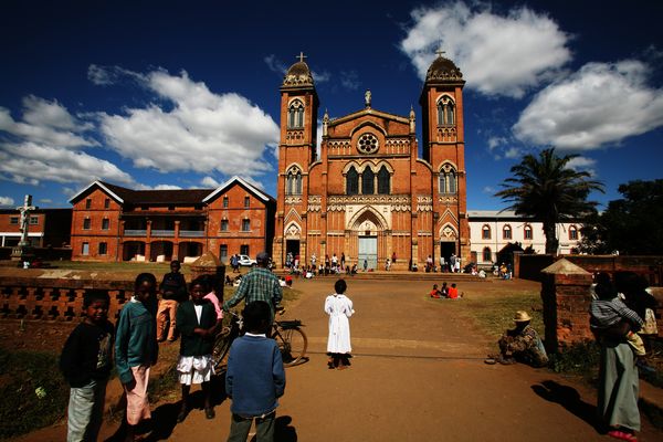 안타나나리보 아웃