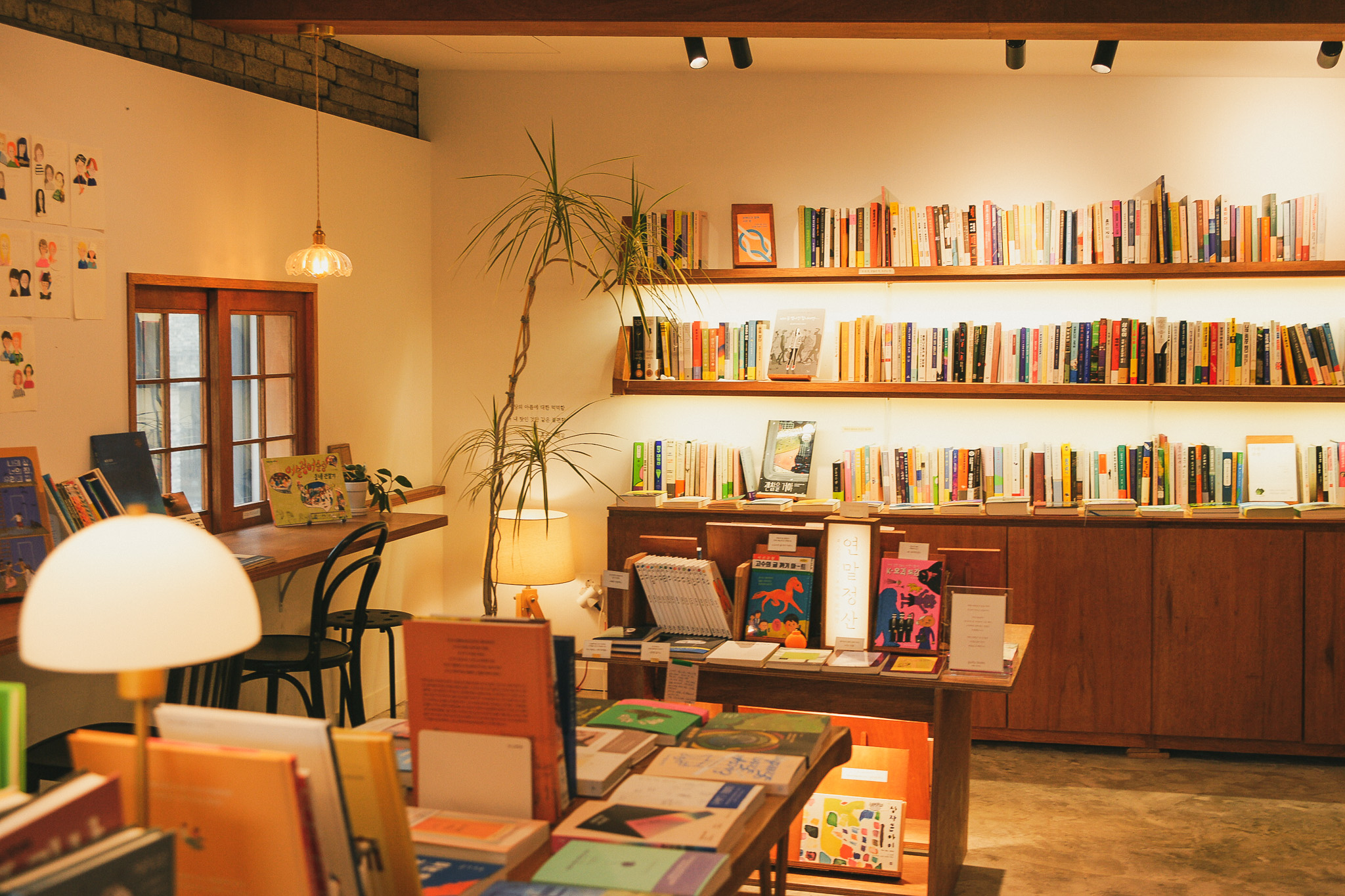 나와 우리를 돌아보게 하는 공간