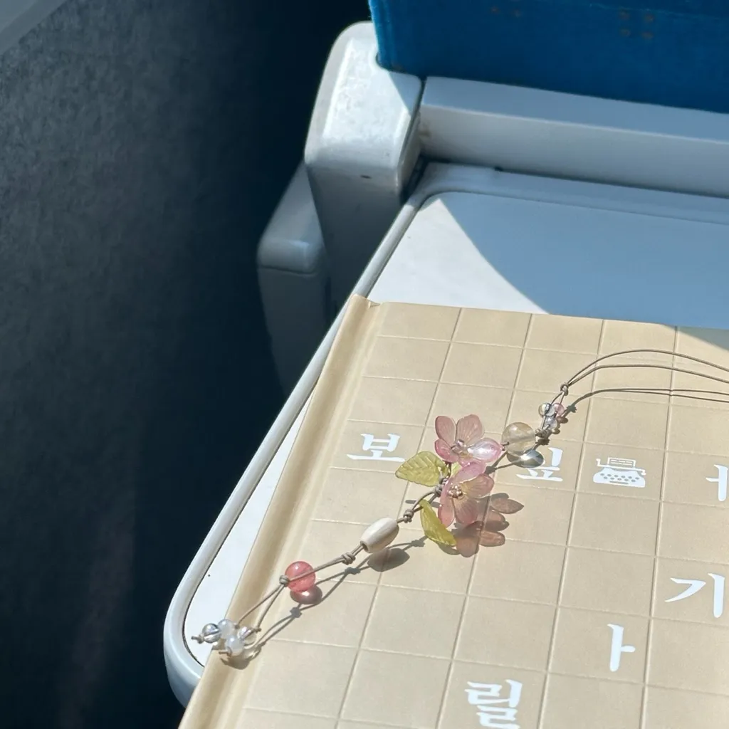 동백님의 찰스 부코스키 타자기 게시물 이미지