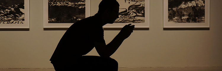 결단이
필요해요