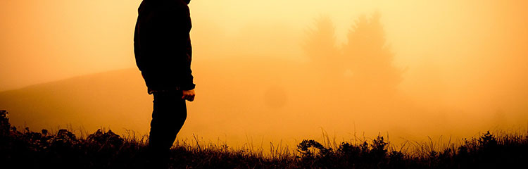 중요한 선택의
기로에 서있어요