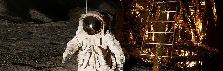 미래 SF소설을
읽고 싶어요