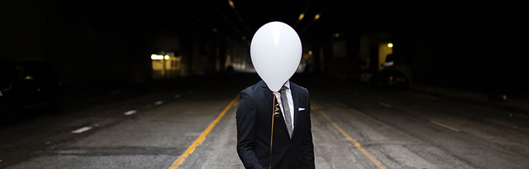 어른으로
살기 힘들어요