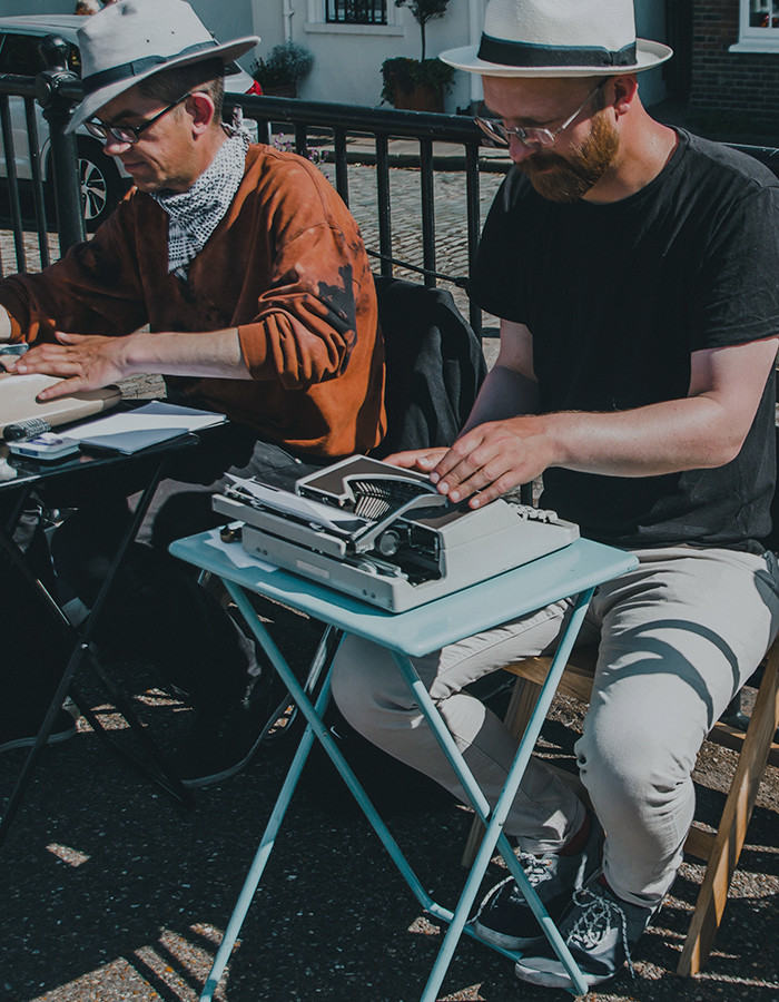 내 책을
쓰고 싶어요