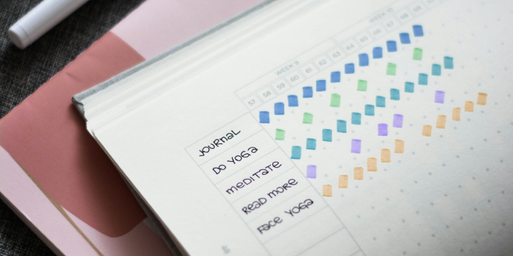 올해는 작은 습관부터 바꿔가며
조금 더 나은 내가 되어볼래요