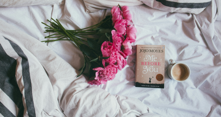 퇴근 후, 나만의 시간을
따뜻하게 채워줄 에세이